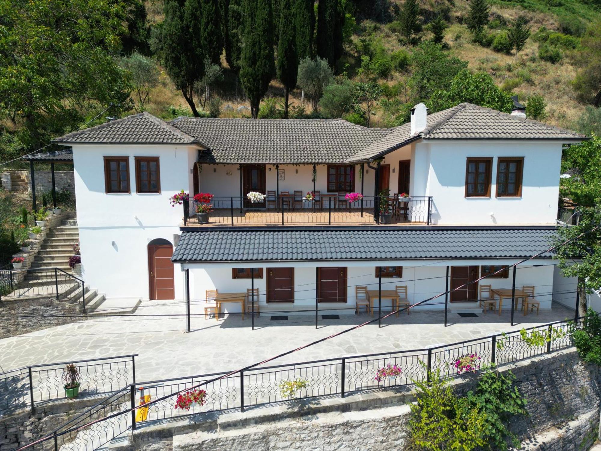 Emblematic House 4 Gjirokastër